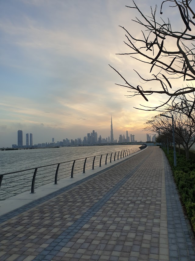 Al jadaf Walk
