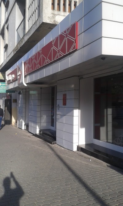 electronics-store