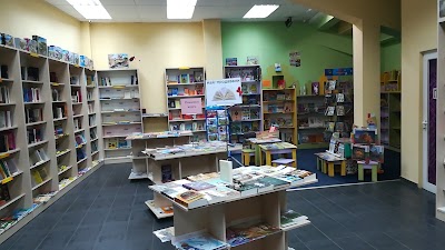 Photos of Книжарница "Приятели"