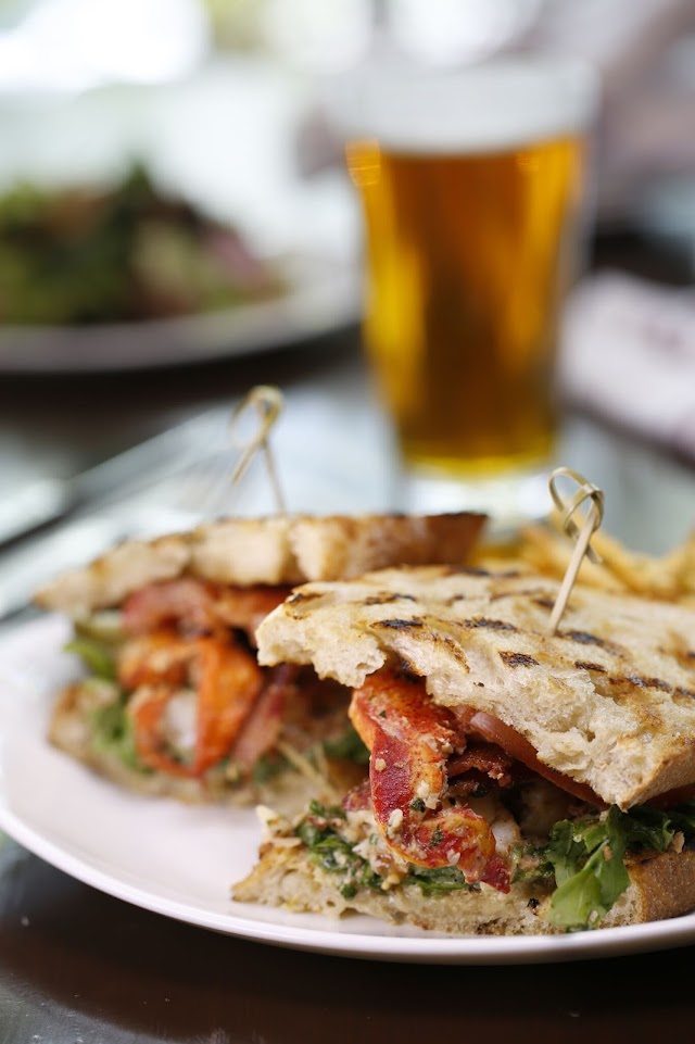 The MainLine Ale House