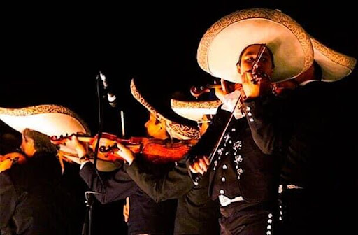 Mariachi Esencia De México