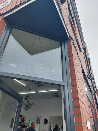 Reviews of Kamran Barbers in Preston - Barber shop