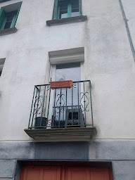 Photo n°30 de Helpservices. à Gincla (Menuisier)