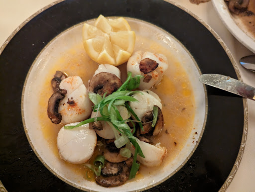 Ventura's - Visual