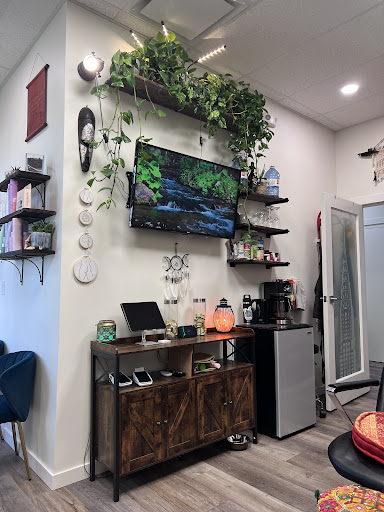 Shell & Co. Hair Design - Thumbnail