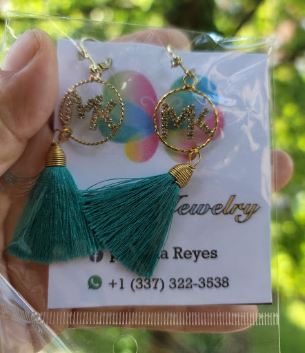 Judith's Varieties - Thumbnail