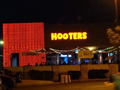 Hooters of San Marcos