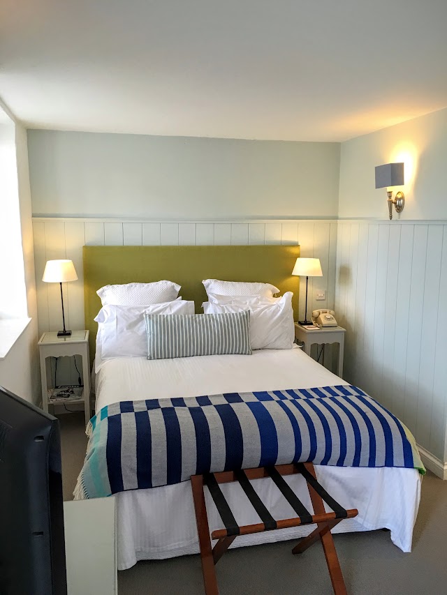 Lugger Hotel