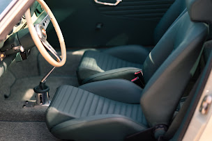 Photo n°2 de Sellerie Tendance - Création et réparation de sièges automobiles, motos à Angers à Verrières-en-Anjou (Sellerie-bourrellerie)