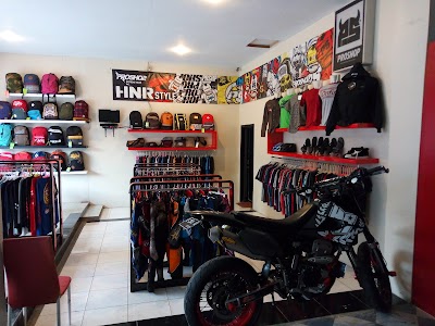 Photos of Distro HNR Style