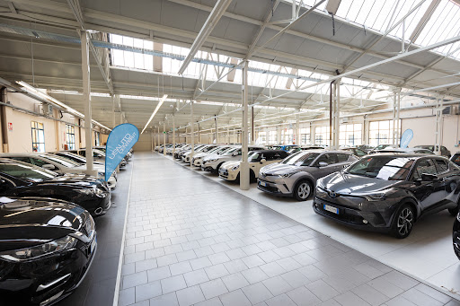 UsautoCenter.it - Visual