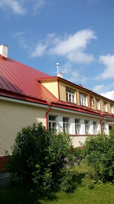 Photos of Mustjala spordisaal