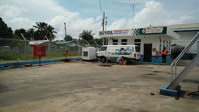 Photos of GUYOIL Adventure Depot