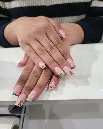 Photo n°18 de VM NAILS à Cesson (Institut de beauté)