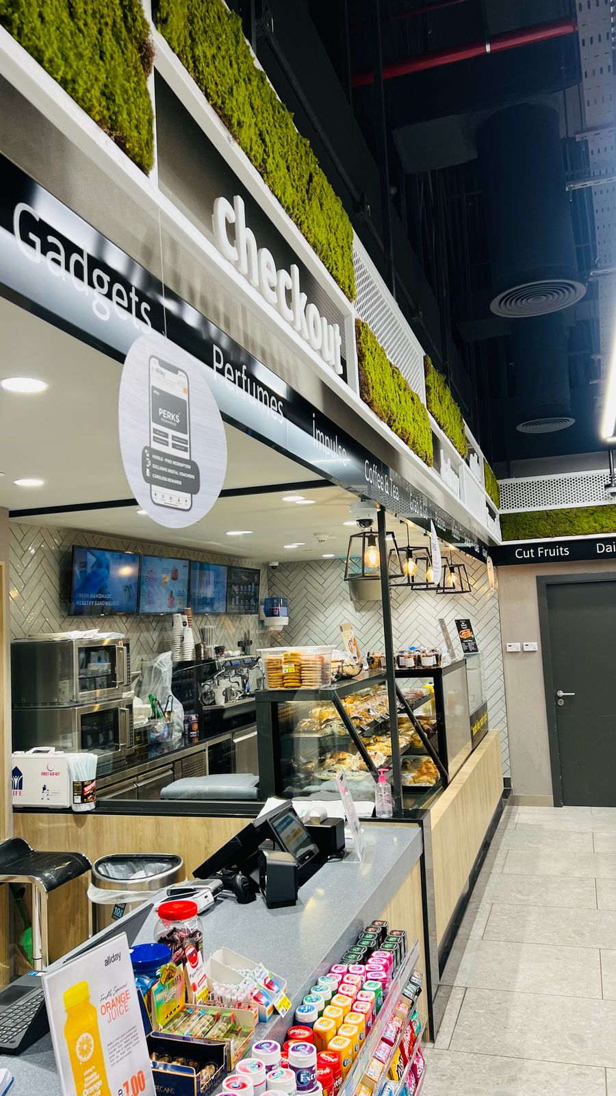 allday minimart Cargo Village - صورة 2