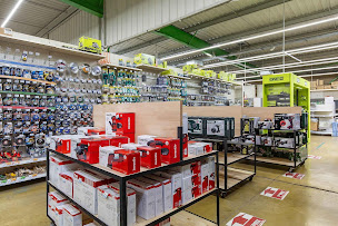 Photo n°18 de Mr.Bricolage Tarbes - Route De Pau à Tarbes (Magasin d'outillage)