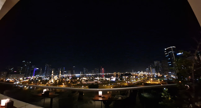 Reviews of DoubleTree by Hilton Sharjah Waterfront Hotel & Residences in Sharjah - Hotel