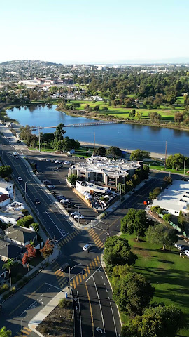 Ubuntu Café by null