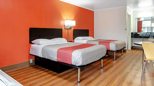 Motel 6 Bay Minette, AL - Thumbnail