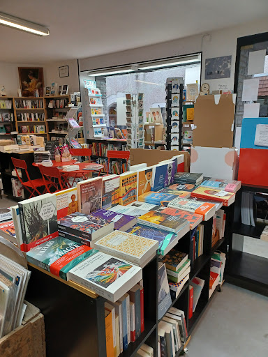 La Curieuse Librairie Troquet - Thumbnail