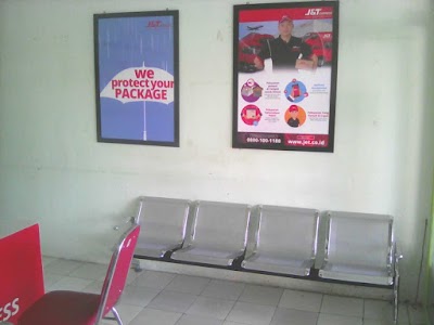 Photos of J&T Express Pacitan