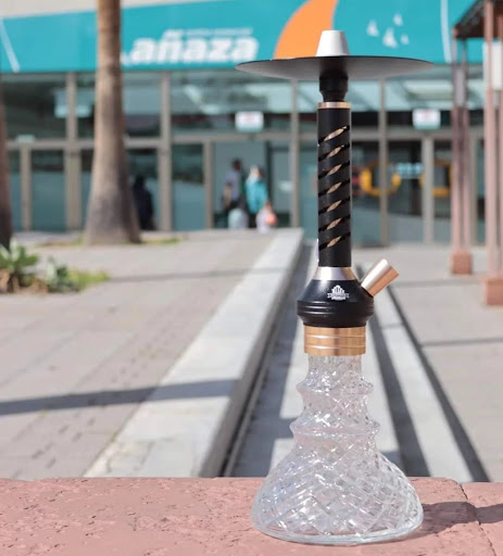 Tabaquería Entre Puros y Tabaco.