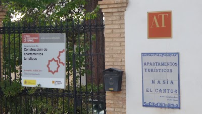 Photos of Mas&iacute;a El Cantor