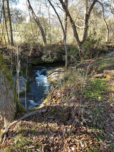 Tusculum Trail Trailhead - Thumbnail