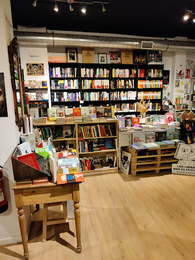 Librería La Lumbre - Thumbnail