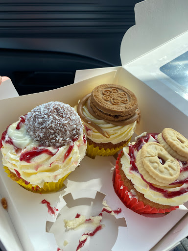 The Mad Batter Bakery & Coffee Shop - Thumbnail
