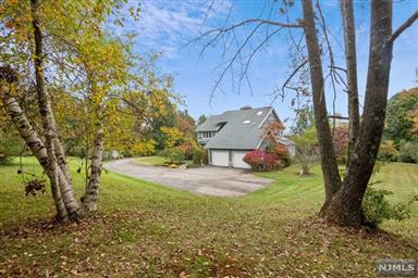 Mildred Di Iorio, 72SOLD NJ Regional Director - Thumbnail