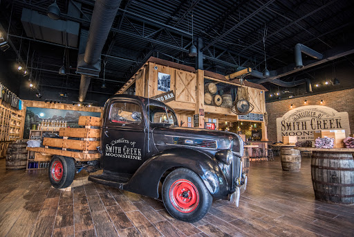 Smith Creek Moonshine Branson Landing - Thumbnail
