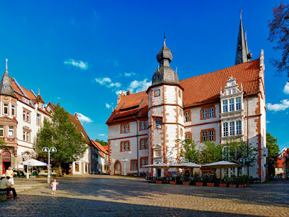 Notar a.D. Hans-Bernd Schilling, Rechtsanwalt