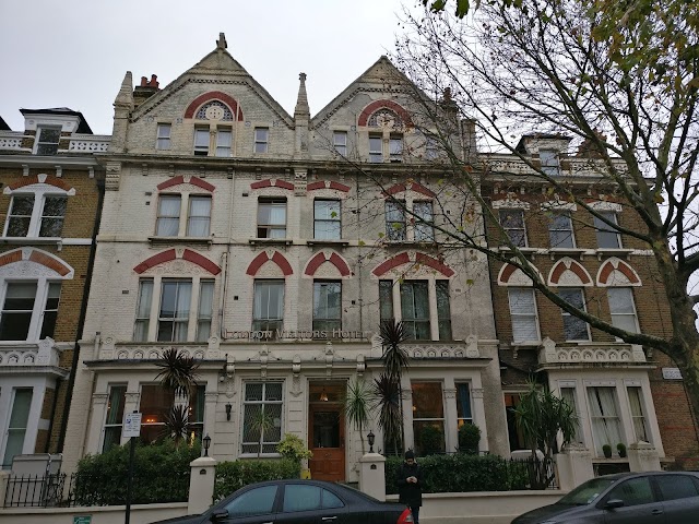 London Visitors Hotel