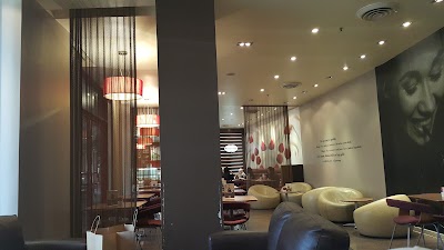 Photos of H&auml;agen-Dazs