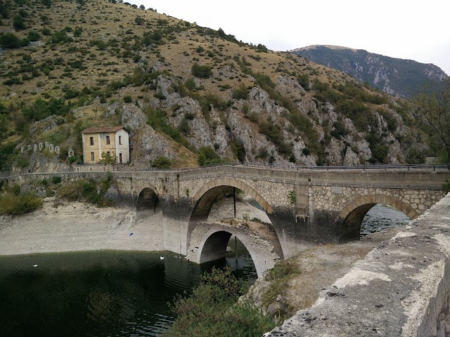 Gorges of Sagittarius