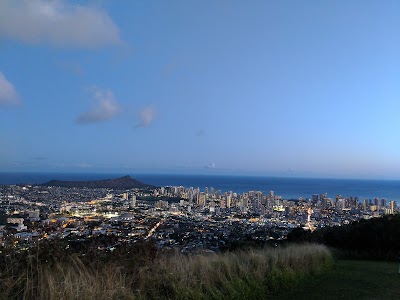 Tantalus Lookout - Puu Ualakaa State Park