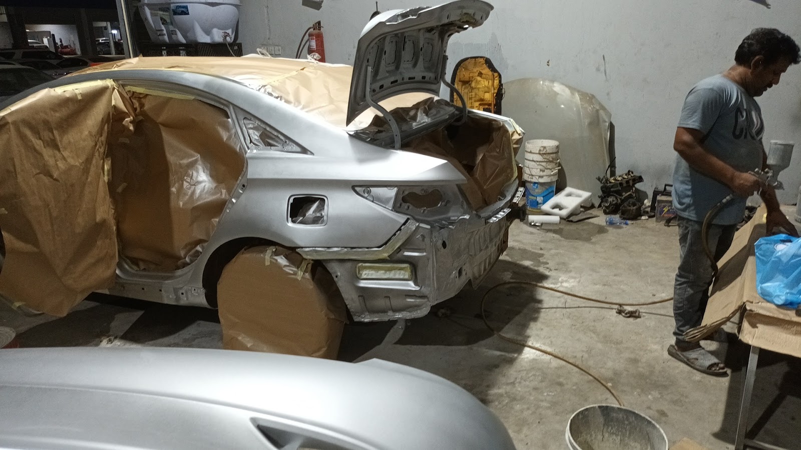 ورشة مؤسسة بصمة الطريق لخدمات السيارات - صورة 3