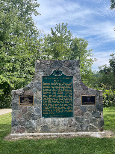 New Richmond Bridge Park - Thumbnail