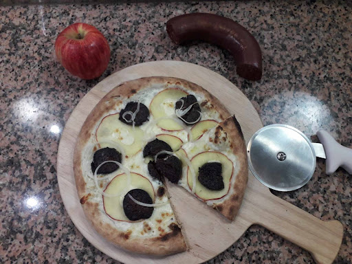Wormhout Pizza - Thumbnail