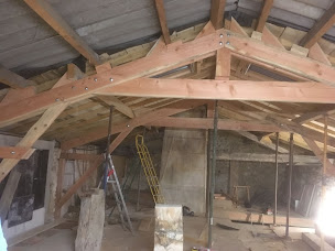 Photo n°14 de SARL Rameneret - Couverture - Charpente - Construction Bois à Parthenay à Châtillon-sur-Thouet (Couvreur)