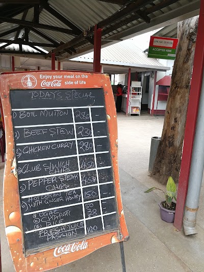 Photos of Total Voi Service Station