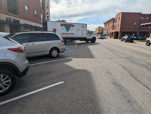 Robinson Moving - Visual