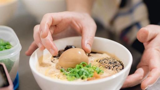 Den Ramen - Visual
