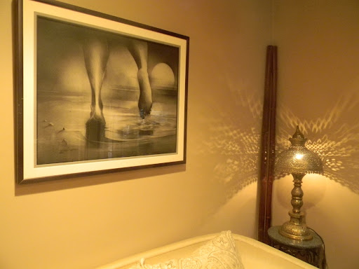 Lofty Salon - Visual