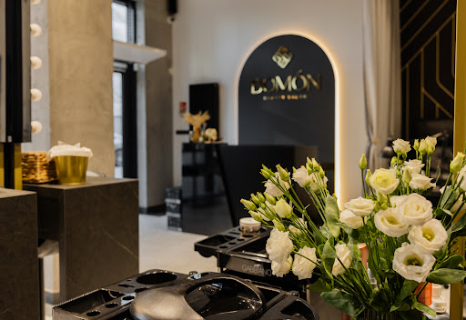 Bomón beauty salon manicure pedicure brwi rzęsy masaż massage makeup makijaż / salon urody