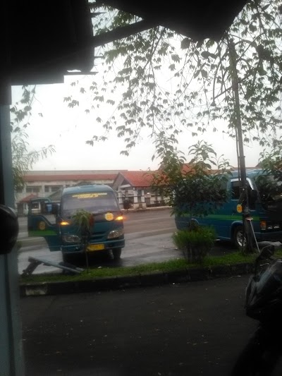 Photos of Terminal Laladon
