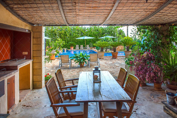 Ca'n Bessol. Finca hotel rural. Agroturismo. by null