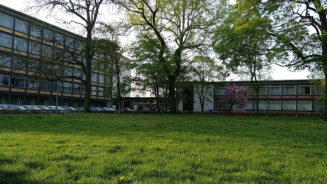 TGBBZ II - Technisch-gewerbliches Berufsbildungszentrum