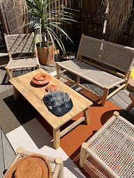 Photo n°20 de Etoffes des Alpilles et L' Annexe à Maussane-les-Alpilles (Magasin de canapés)